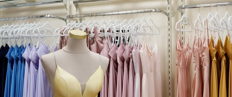 Shop for formal wear and evening gowns near Ramstein Airbase and Kaiserslautern Evening dresses and prom gowns