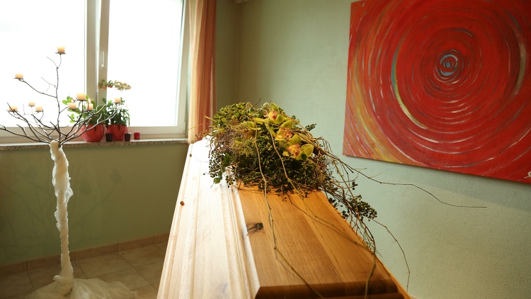 Bestattungshaus Meny aus Sinsheim